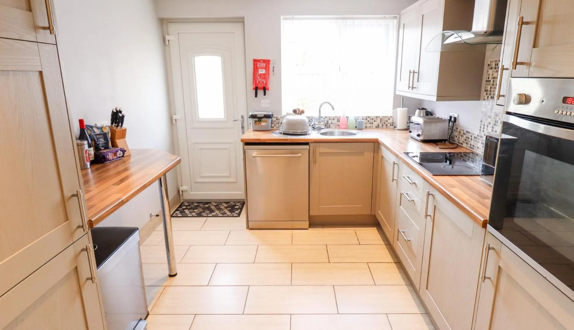 Holiday home 4 Lynton Cottages Kingston upon Hull